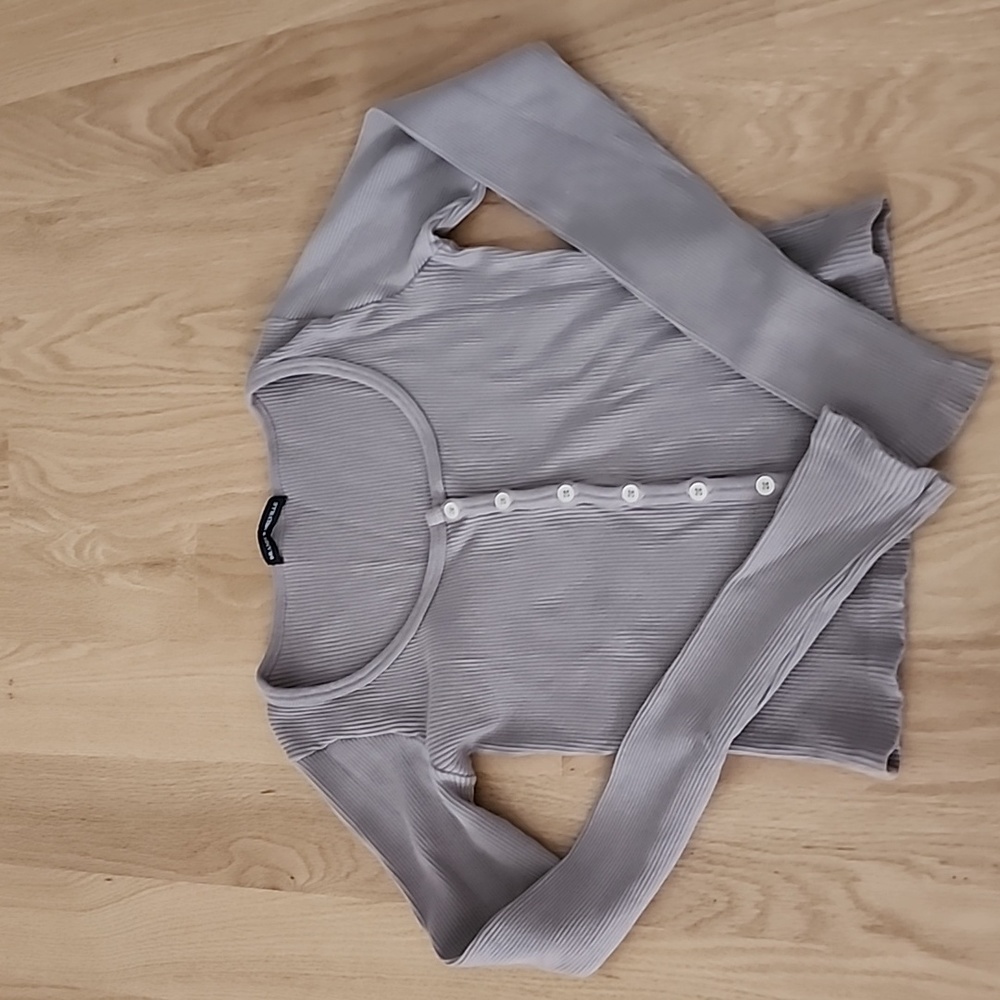 Brandy Melville long sleeve top